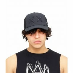 Cult Of Individuality Mesh Back Trucker Curved Visor W/ Black Hats